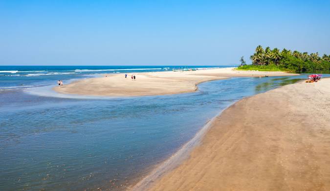 https://vsquareholidays.com/uploads/goa tour 